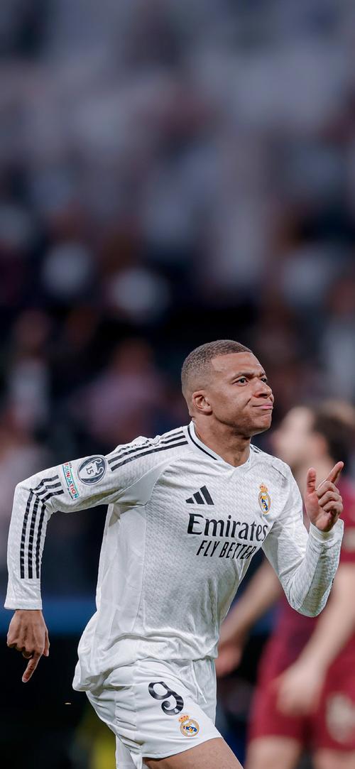 意甲英超两场焦点战，AC米兰和曼联都是大热门？小心冷门！