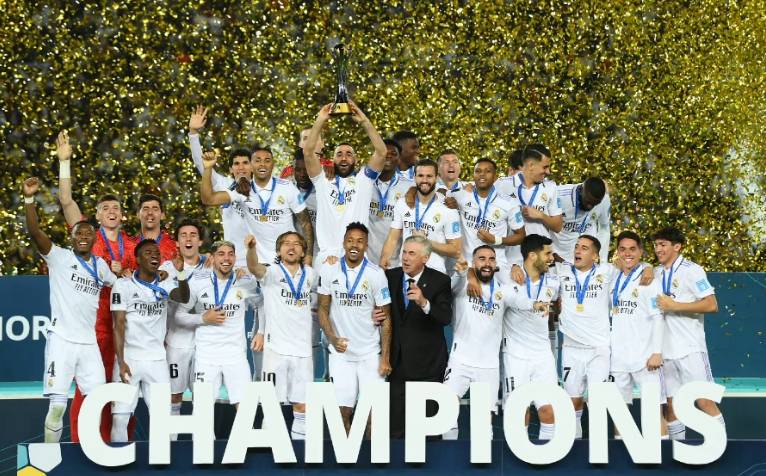 亚冠战报：蓉城惊艳逼平神户，海港晋级战在即（亚冠快讯：蓉城神勇战平神户，海港迎来晋级关键战）