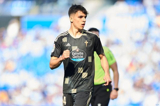 Shams：保罗对教练组越来越直言不讳，泰伦·卢认为他越界了