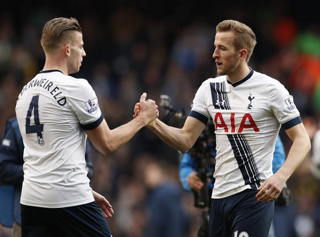 森林主帅：英超比欧联杯更重要，但我们也很重视欧联杯（森林主帅：英超更为关键，我们也不会轻视欧联杯）