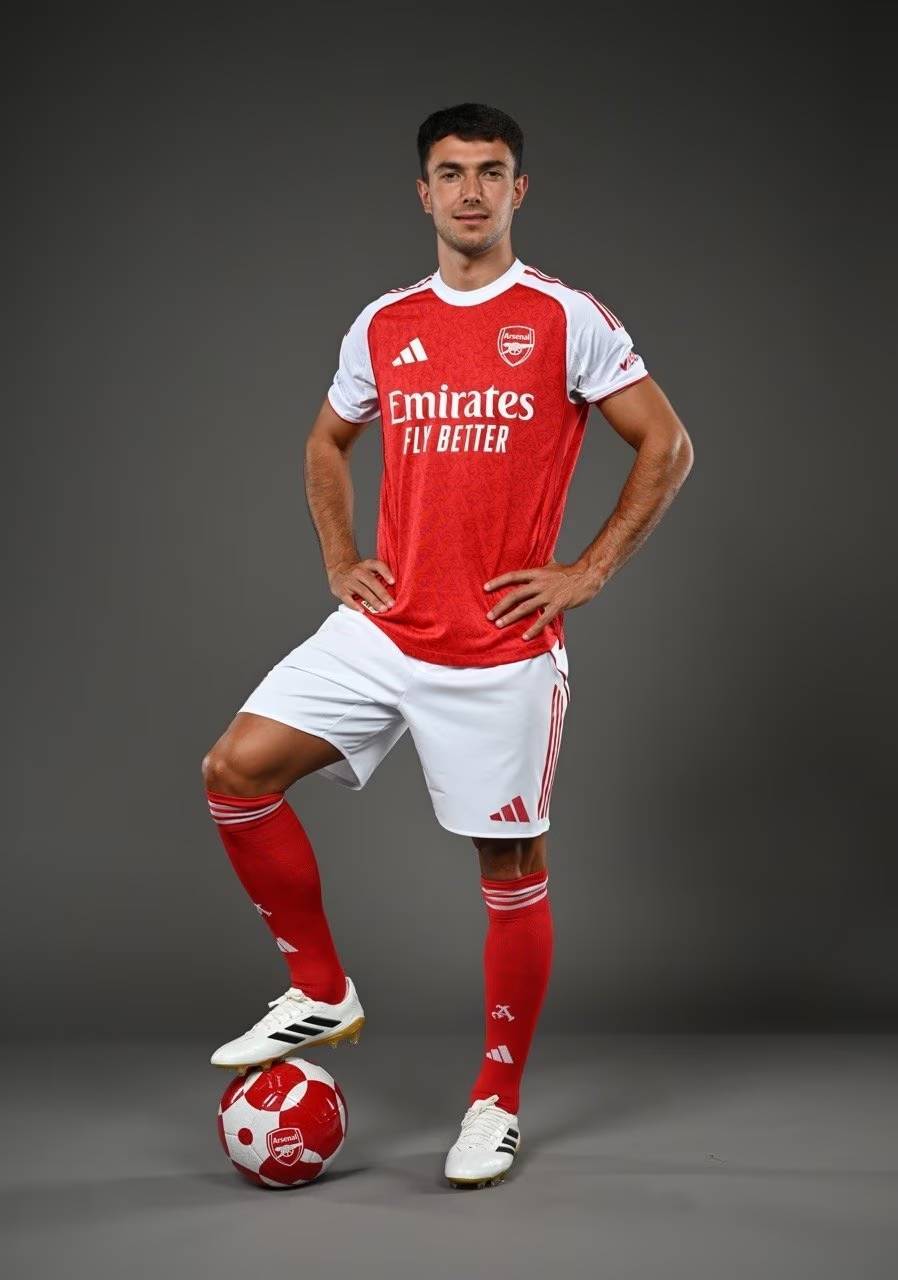 意媒：为避免球迷干扰，斯帕莱蒂决定尤文不在那不勒斯过夜