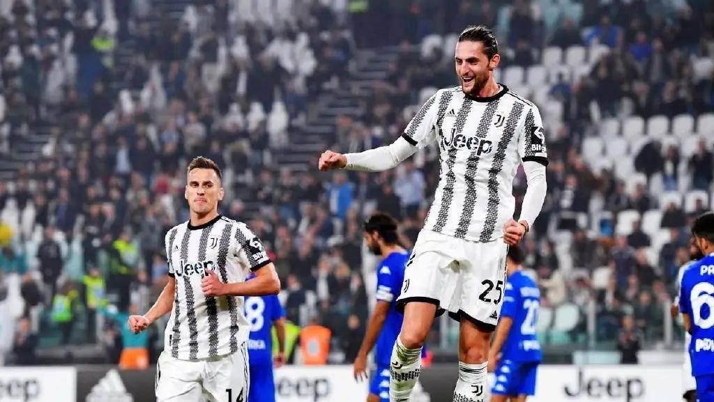 南美国家队历史射手榜全新发布！梅西114球领跑，效率仅次内马尔位居第二