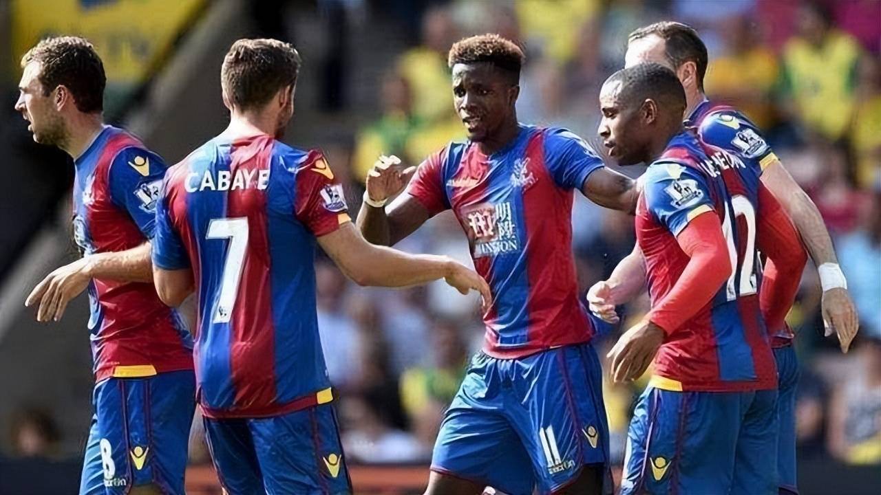 亚冠成都蓉城迎战神户胜利船：周定洋坐镇中场 韦世豪和德尔加多领衔锋线（亚冠焦点战：成都蓉城迎战神户胜利船，周定洋坐镇中场，韦世豪与德尔加多冲锋在前）