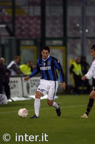 大力神杯已经抵达华盛顿！北京时间6日凌晨正式抽签